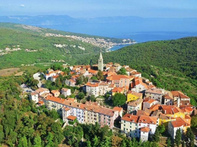 Villa Nika Лабин Экстерьер фото